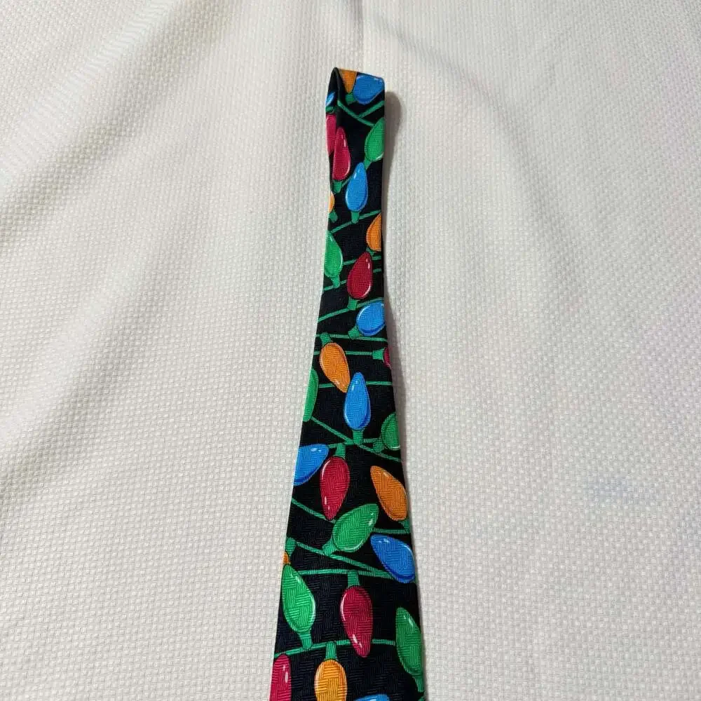 Addiction 100% Silk Christmas Lights Pattern Necktie
